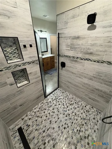 $650,000 | 5851 Moccasin Bend Road, Gatesville, TX 76528