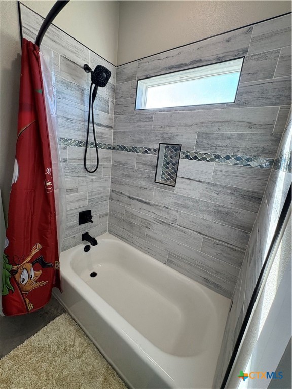 5851 Moccasin Bend Road Gatesville, TX 76528 - Photo 45 of 48 Hall bath