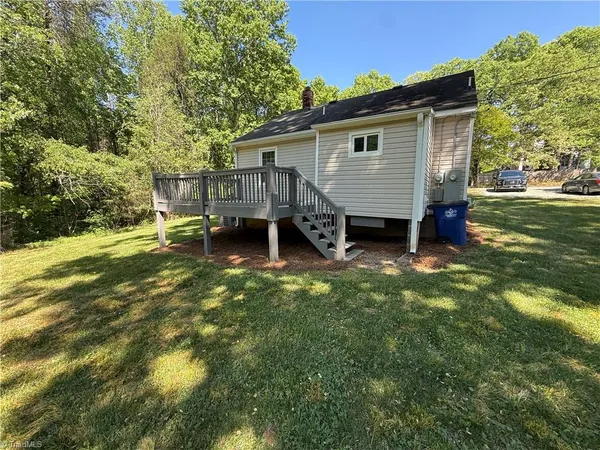 $1,250 | 4912 Miller Road, Winston-Salem, NC 27106