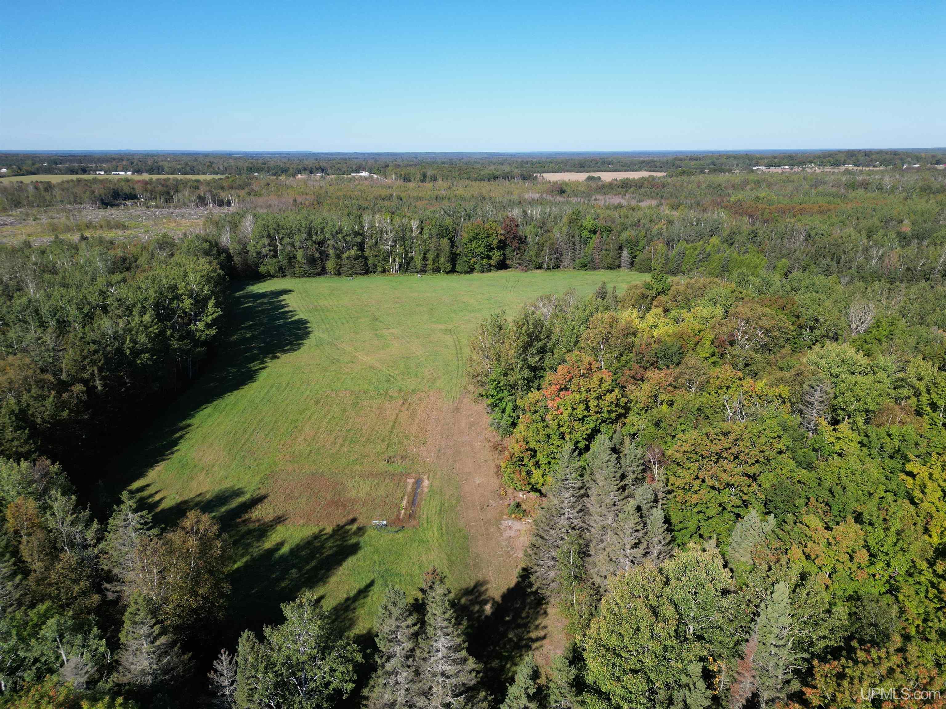 5602 River Road Manistique, MI 49854 - Photo 52 of 60 Gallery Image 52