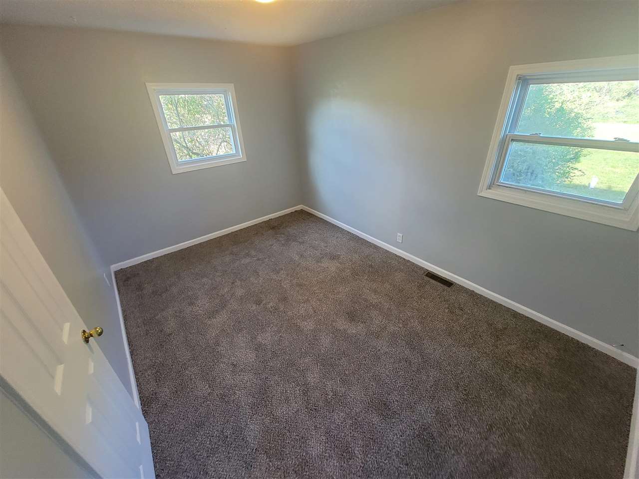 5011 South Garfield Road Kingsley, MI 49649 - Photo 4 of 6 1891976-6.JPG