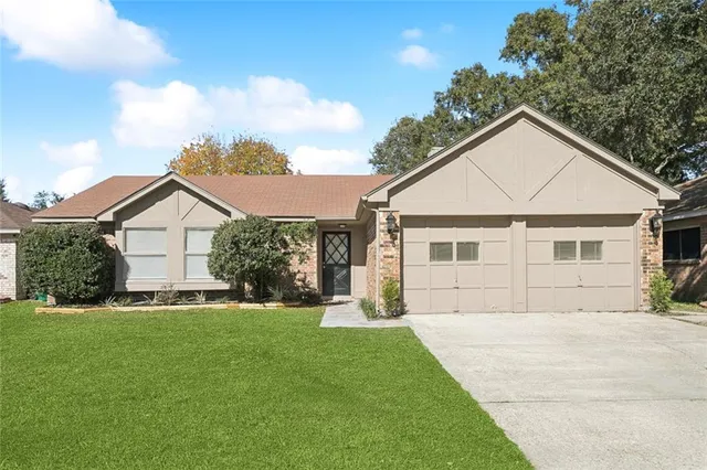 $239,000 | 320 Portsmouth Drive, Slidell, LA 70460