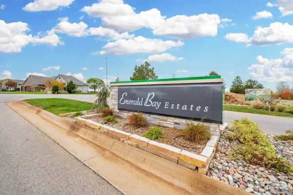 $170,000 | 2558 North Paradise Court, Wichita, KS 67205
