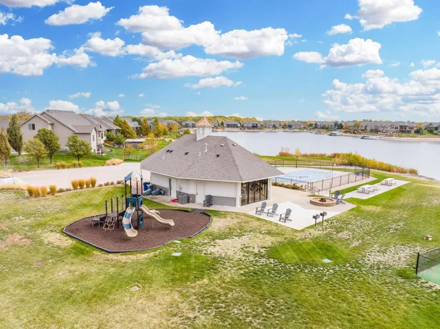 $170,000 | 2558 North Paradise Court, Wichita, KS 67205