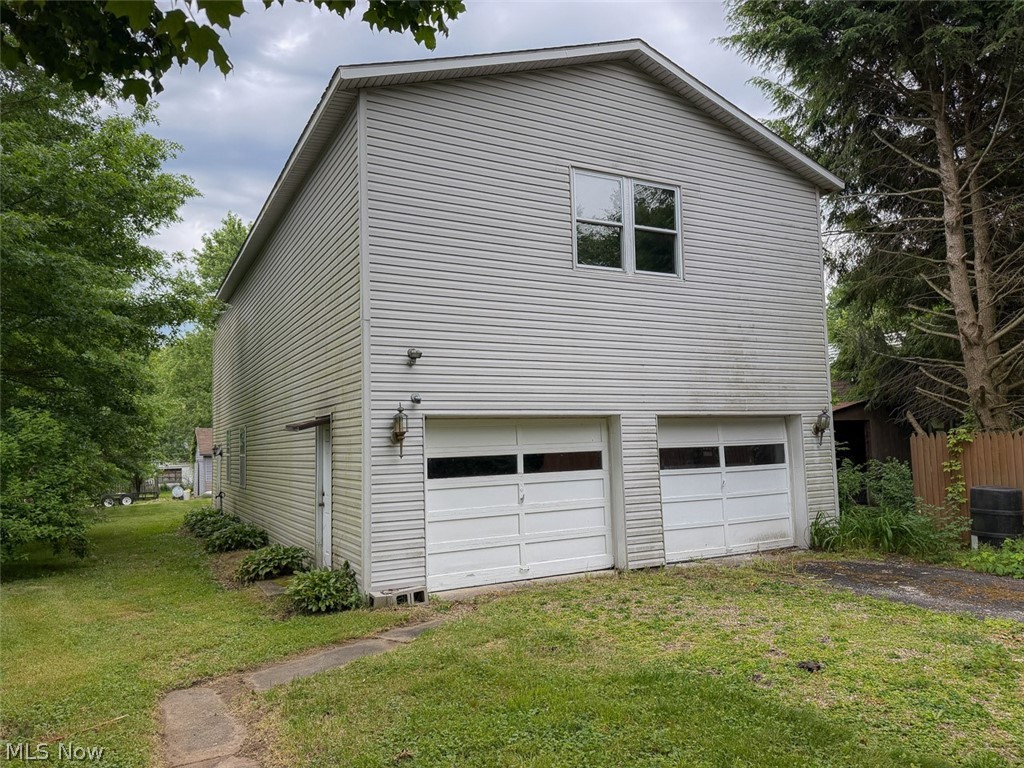 6230 Wayland Road Ravenna, OH 44266 - Photo 2 of 14