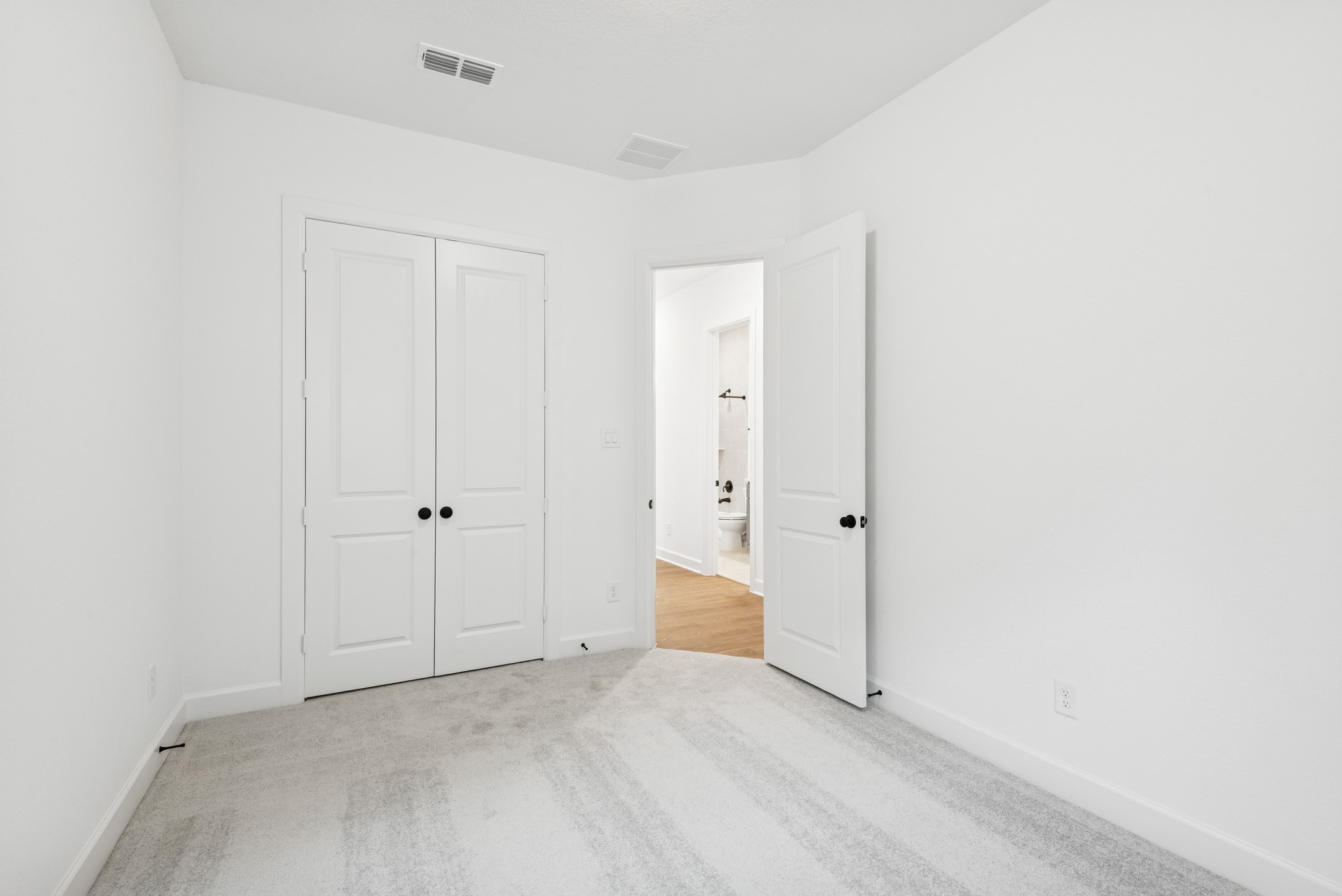 15714 Terracotta Terrace Lane Conroe, TX 77302 - Photo 23 of 47 a view of an empty room