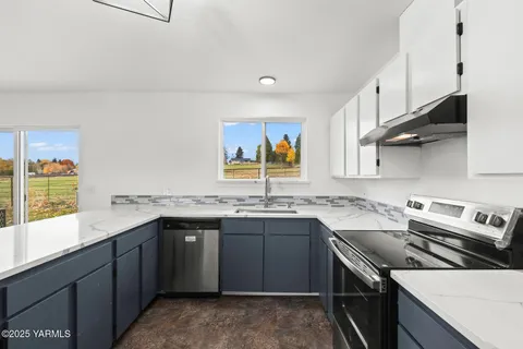 $385,000 | 161 Whites Place, Selah, WA 98942