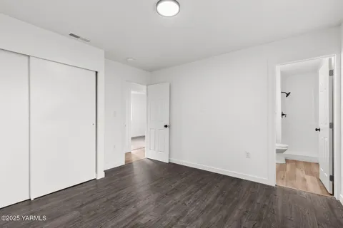 $385,000 | 161 Whites Place, Selah, WA 98942