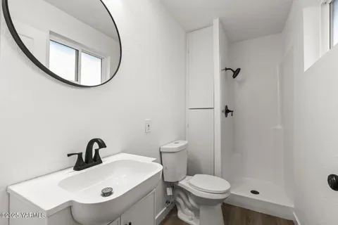 $385,000 | 161 Whites Place, Selah, WA 98942