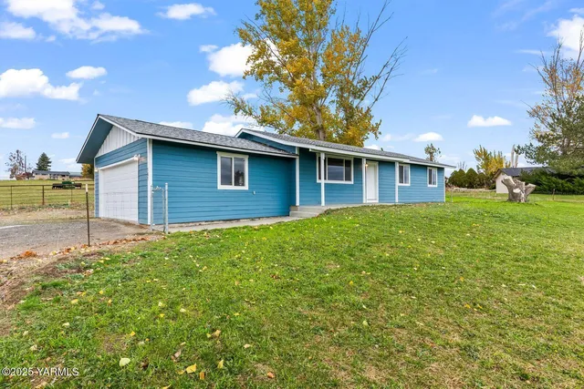 $385,000 | 161 Whites Place, Selah, WA 98942
