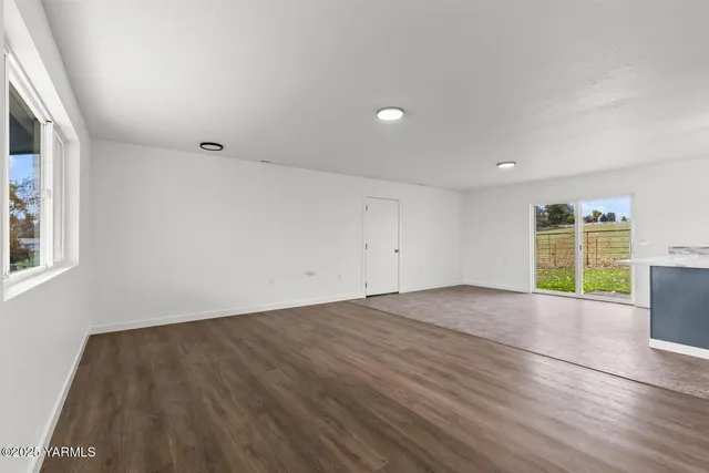 $385,000 | 161 Whites Place, Selah, WA 98942