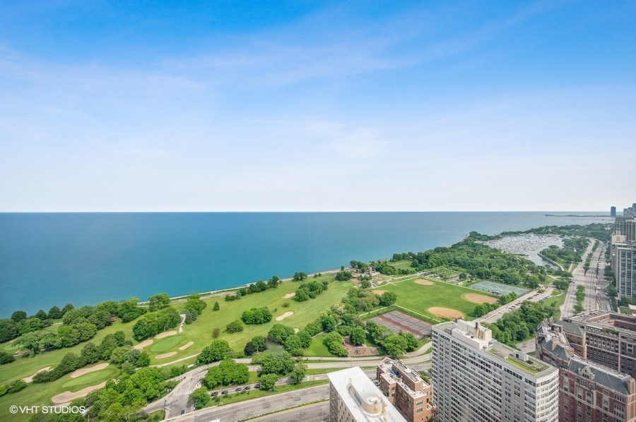 655 West Irving Park Road, Unit 5202 Chicago, IL 60613 - Photo 10 of 26 a view of a garden with an ocean