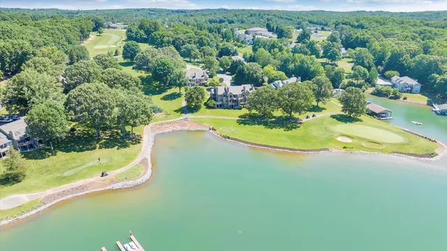 $815,000 | 117 Fawn Haven Lane, Huddleston, VA 24104