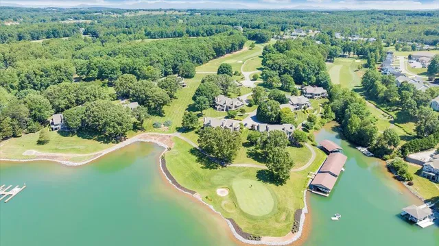 $815,000 | 117 Fawn Haven Lane, Huddleston, VA 24104