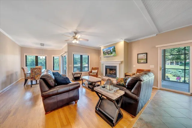 $815,000 | 117 Fawn Haven Lane, Huddleston, VA 24104