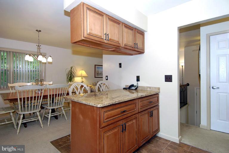 565 Poplar Drive Riva, MD 21140 - Photo 12 of 30 Buffet and Breakfast Bar Counter