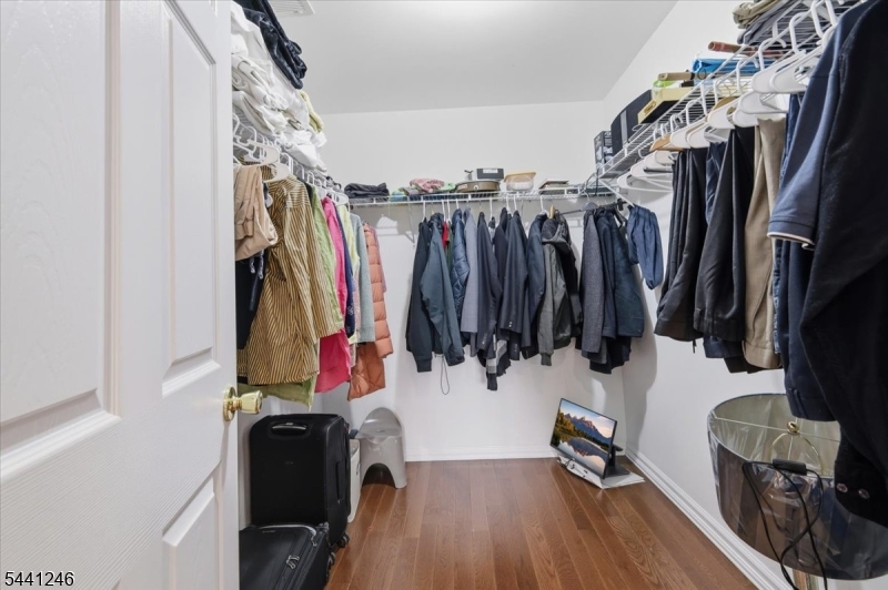 18 Puddingstone Road Morris Plains, NJ 07950 - Photo 27 of 39