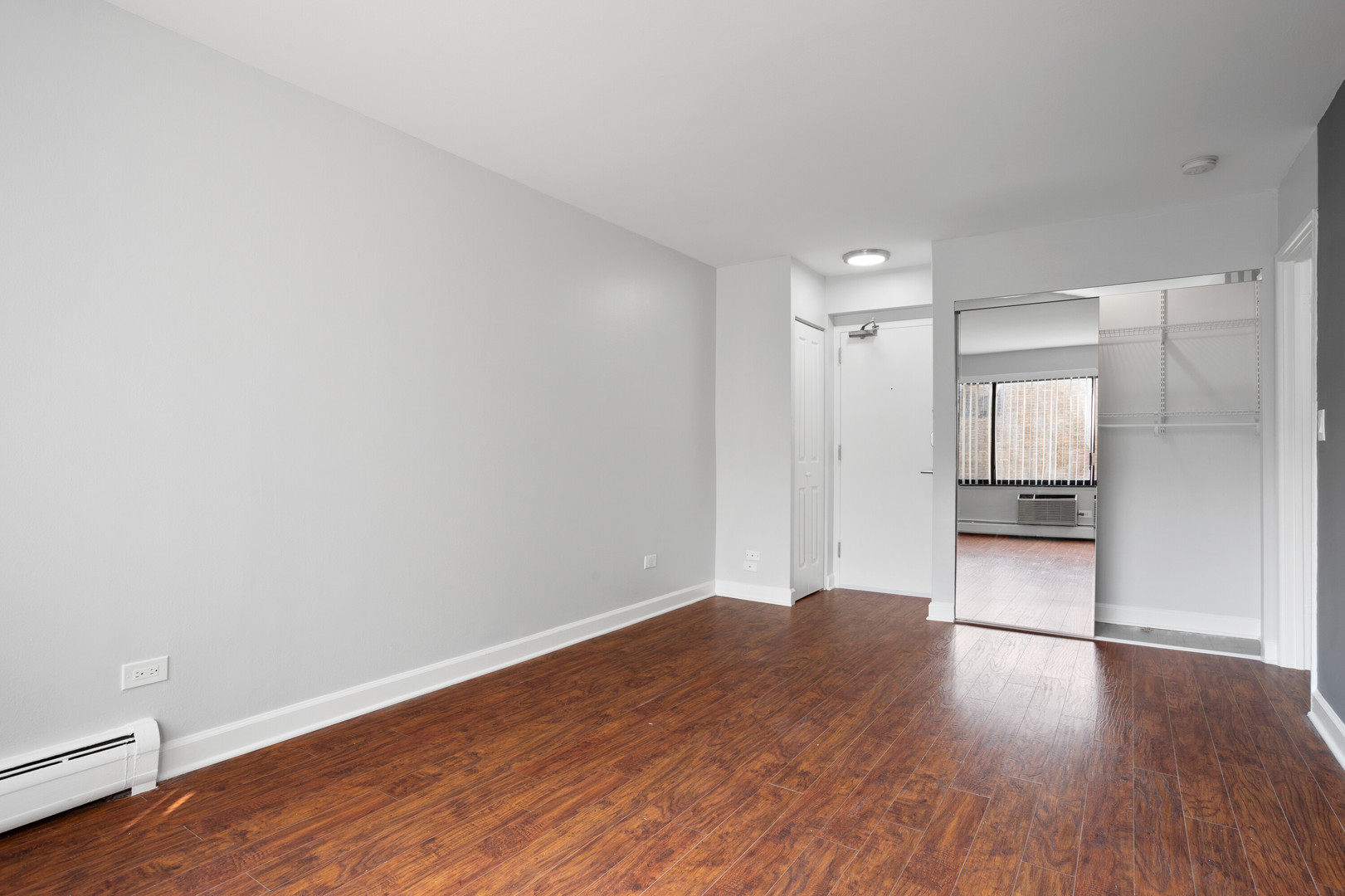 6758 North Sheridan Road, Unit 247 Chicago, IL 60626 - Photo 5 of 12