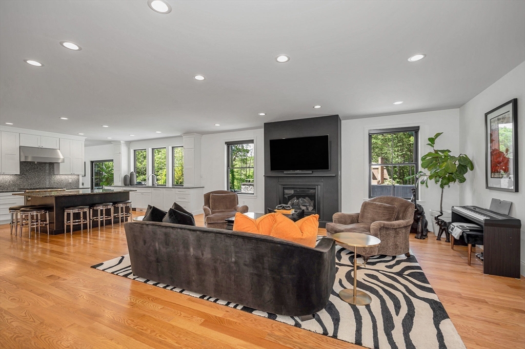 145 High Plain Road Andover, MA 01810 - Photo 4 of 33