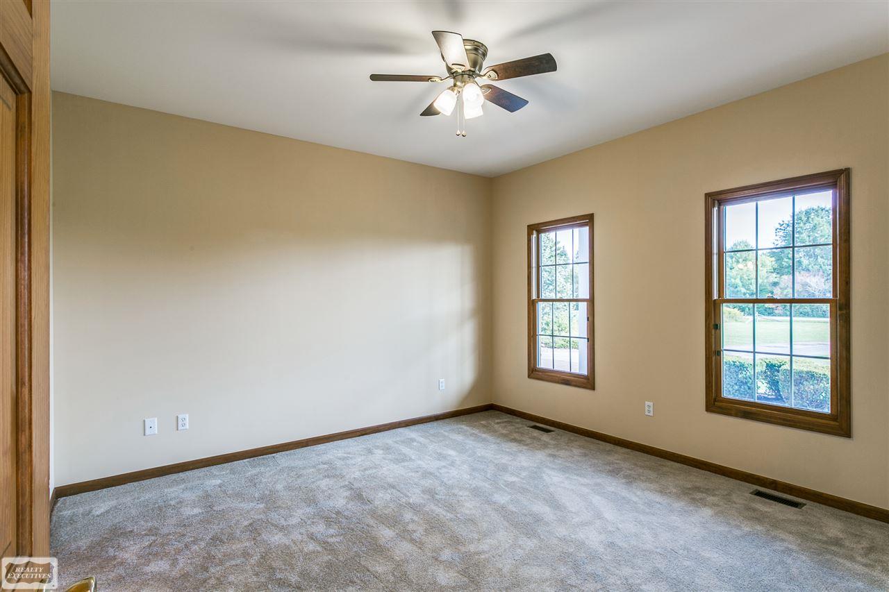 24501 Pratt Road Armada, MI 48005 - Photo 18 of 37 31330596-17.JPG