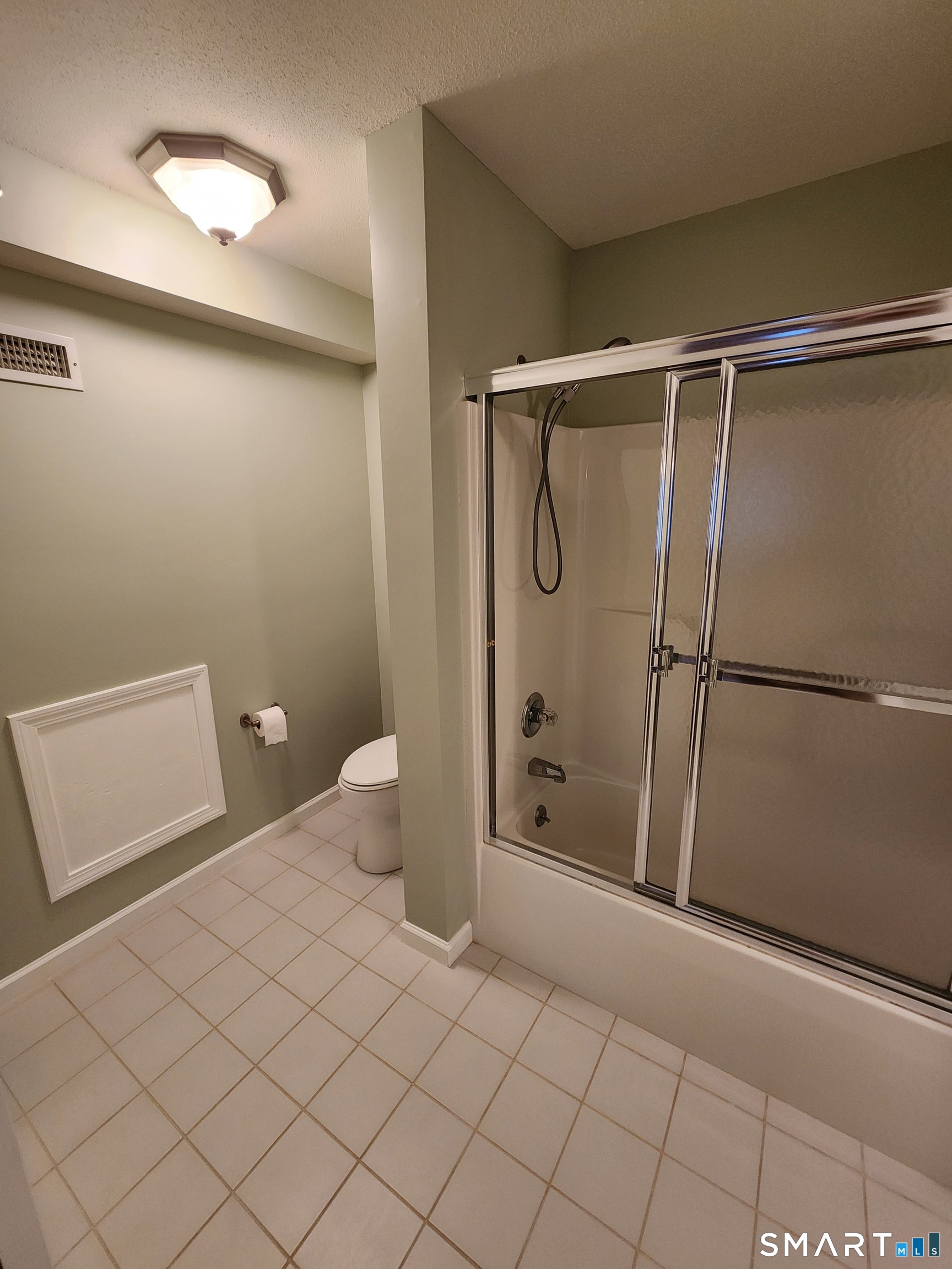 1943 Logans Way Windsor, CT 06095 - Photo 25 of 32