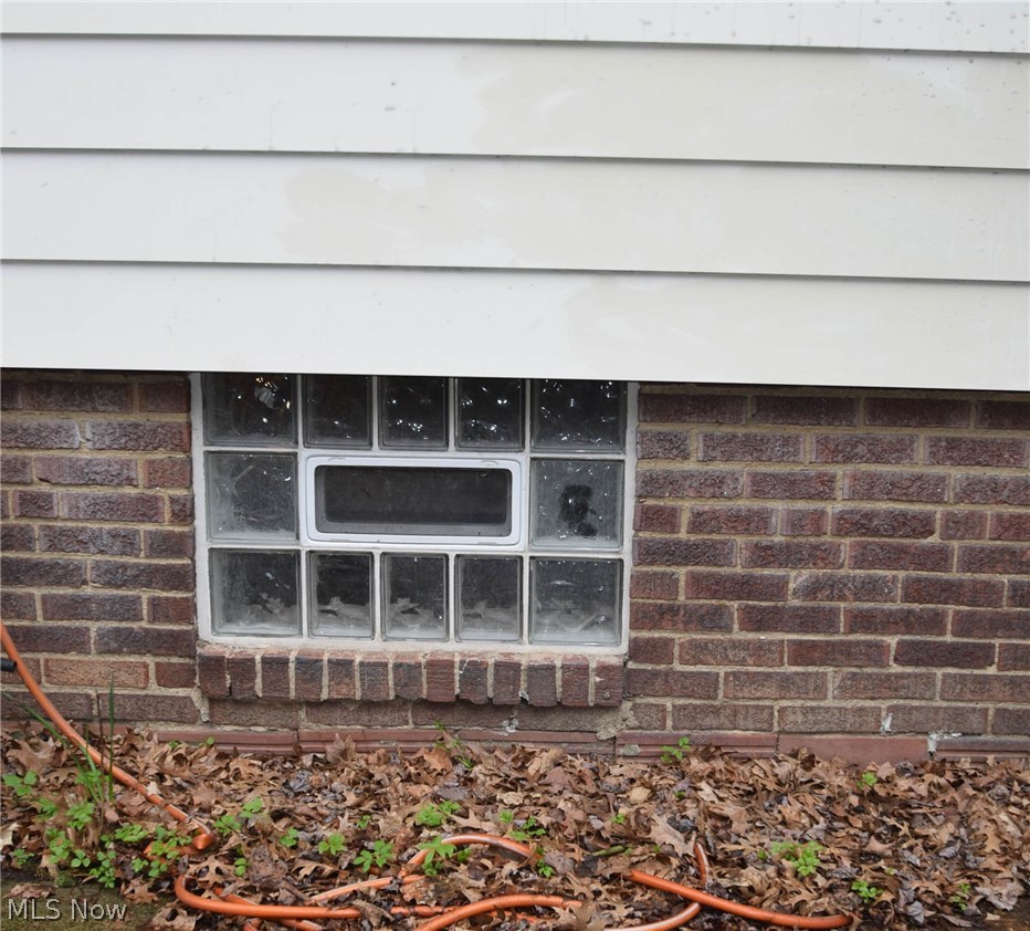 1152 Pomona Road Cleveland Heights, OH 44121 - Photo 20 of 22