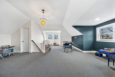 $1,775,000 | 969 Greendale Avenue, Unit 969, Needham, MA 02492
