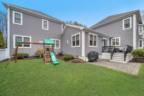 $1,775,000 | 969 Greendale Avenue, Unit 969, Needham, MA 02492