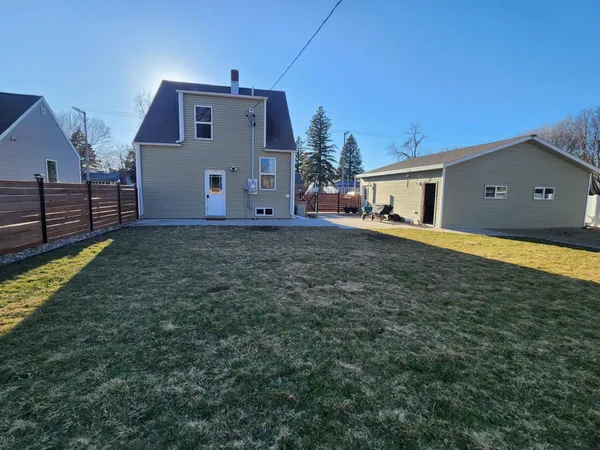 $182,500 | 515 5th Avenue Southwest, Pipestone, MN 56164
