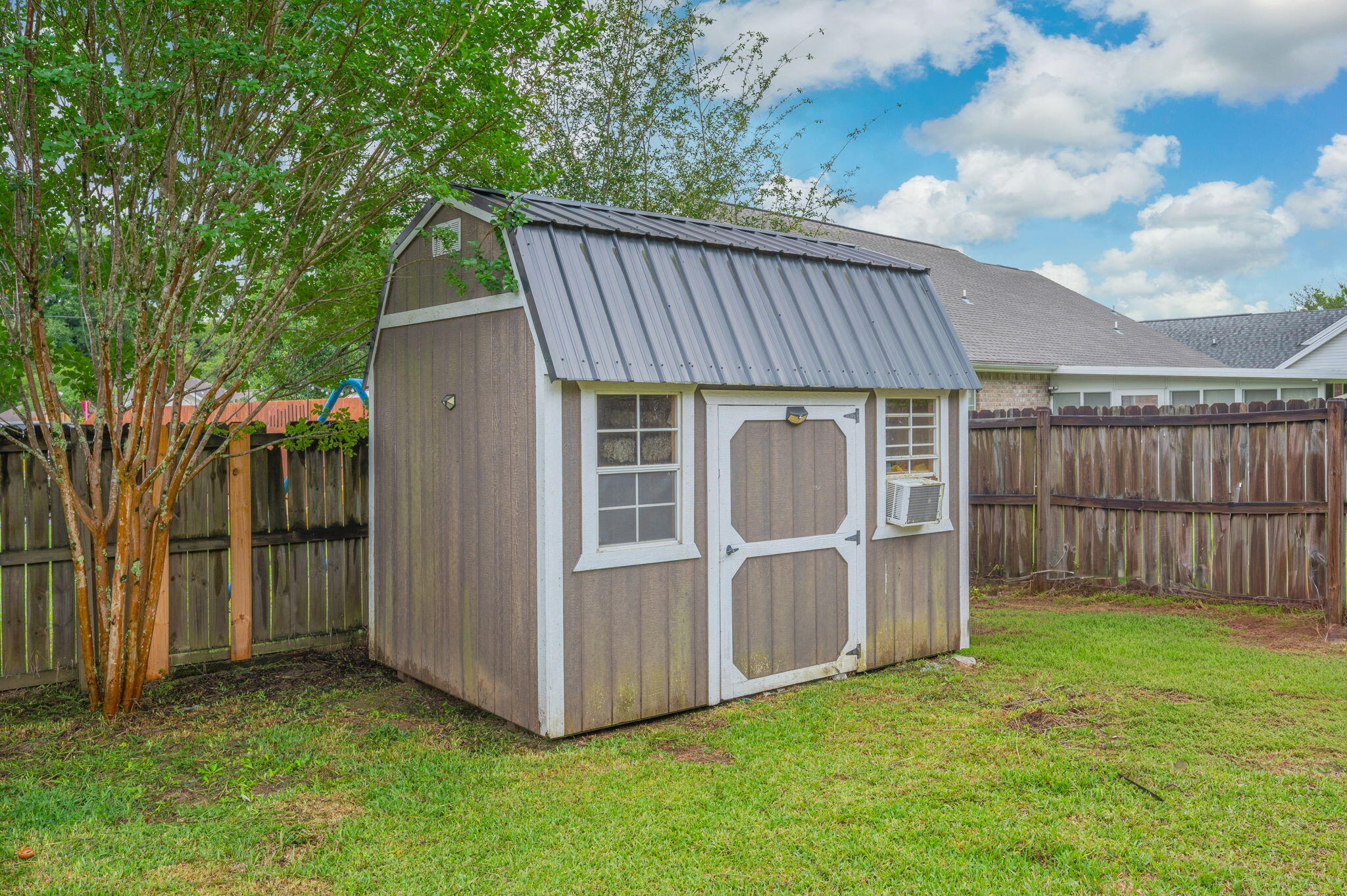 6064 Buckward Road Baker, FL 32531 - Photo 28 of 29 Shed