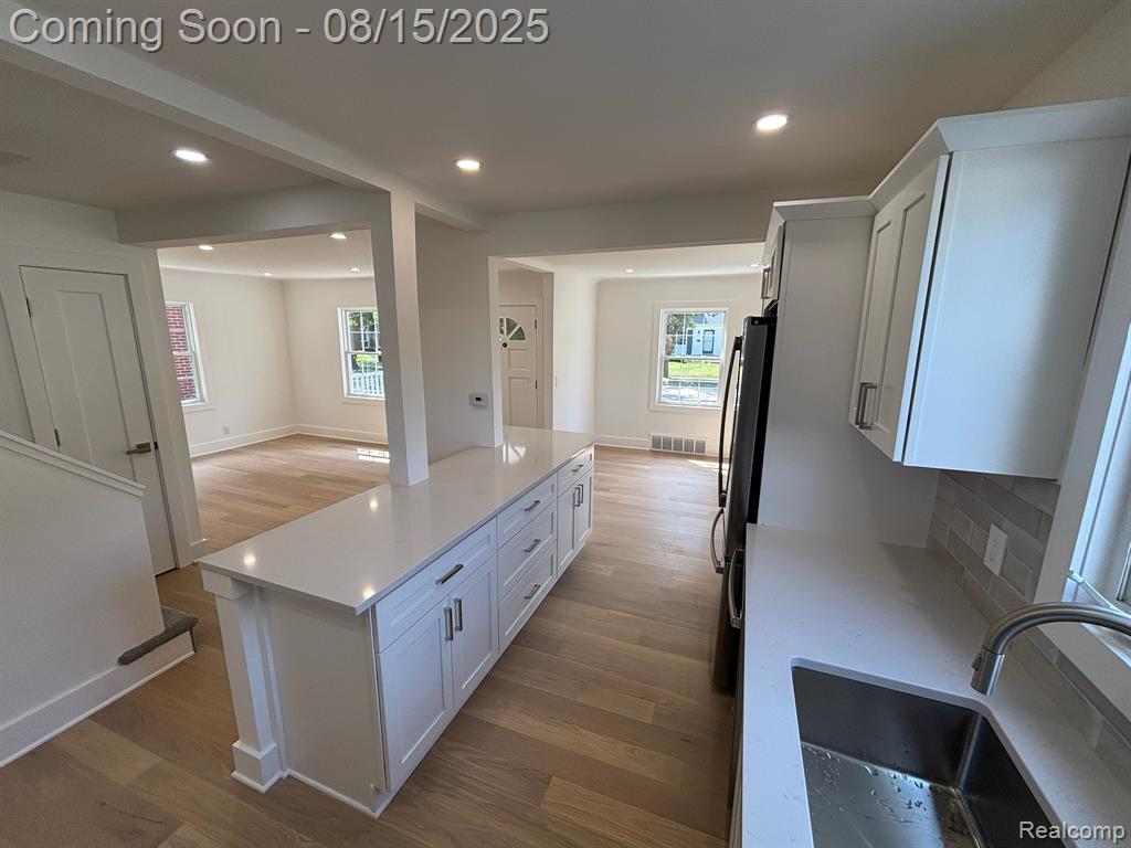 1722 Columbia Road Berkley, MI 48072 - Photo 13 of 30