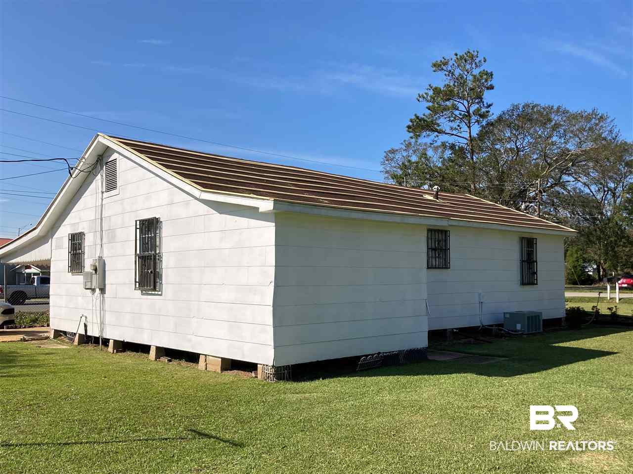 307 Mango Street Bay Minette, AL 36507 - Photo 4 of 19
