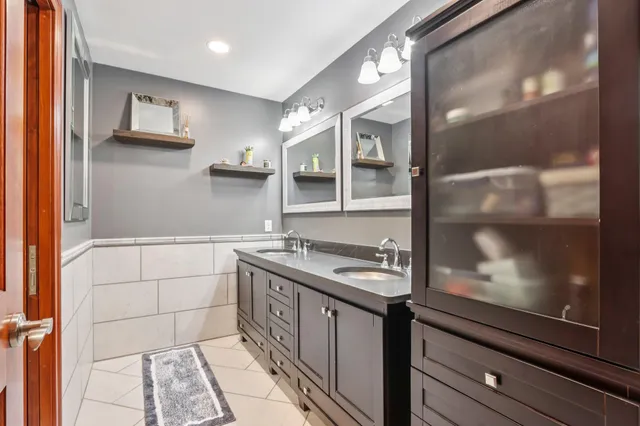 $1,349,000 | 14165 Lindsay Drive, Brookfield, WI 53005