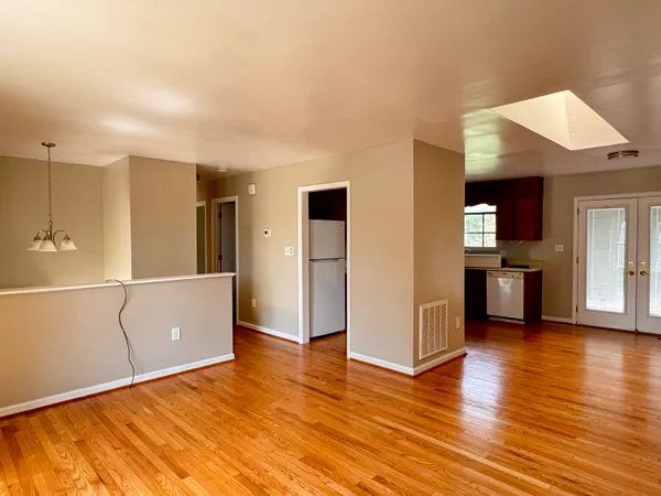 $1,850 | 1519 Poplar Avenue, Salem, VA 24153