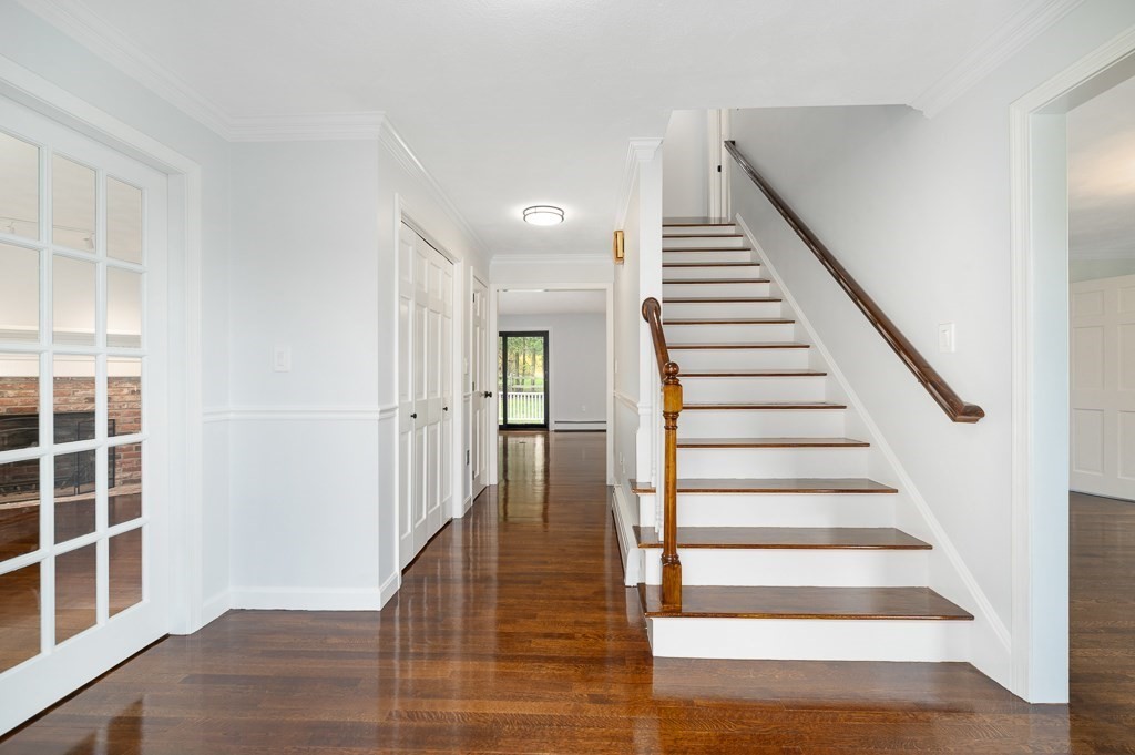 40 Sagamore Street Hamilton, MA 01982 - Photo 3 of 42