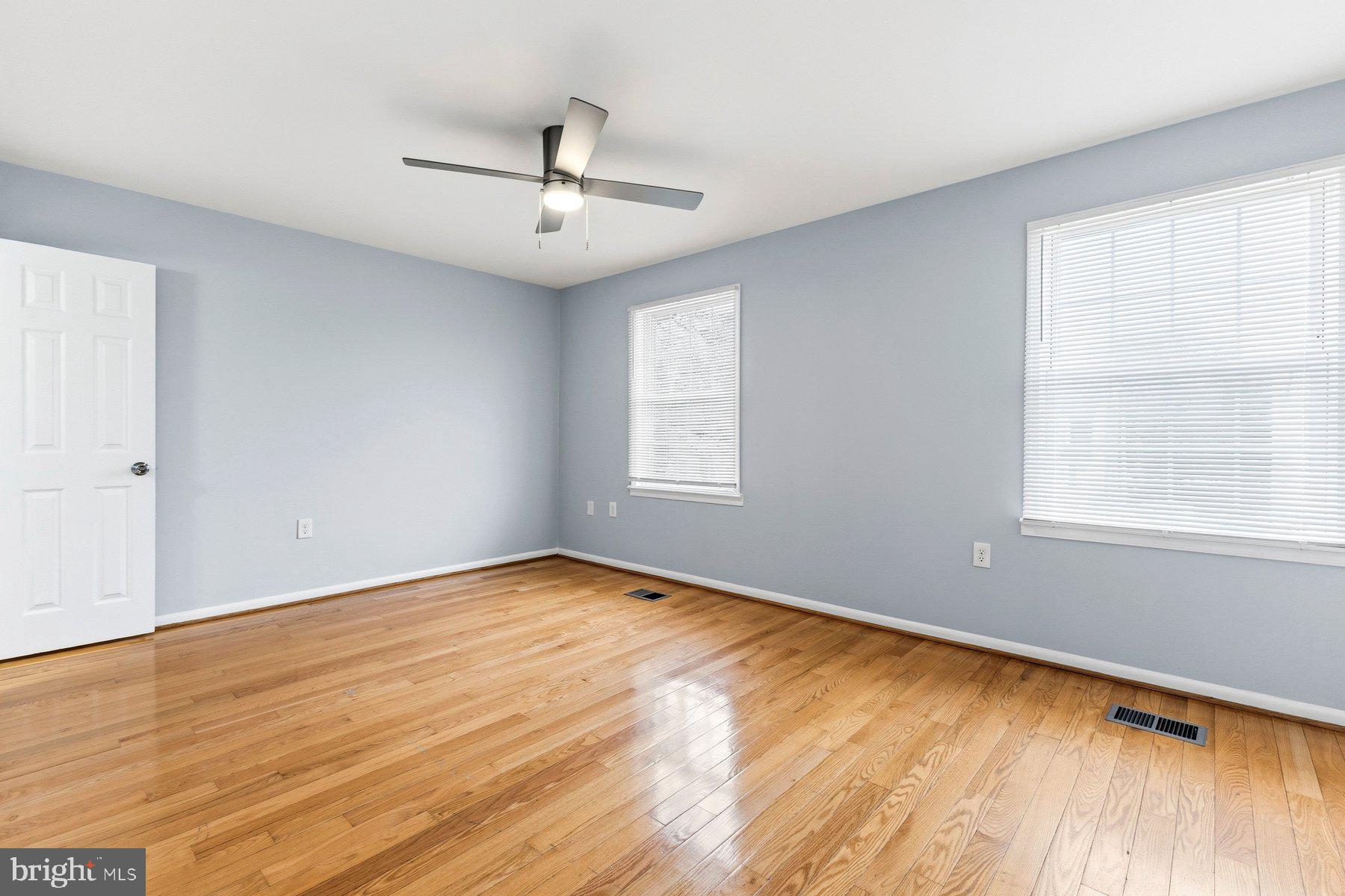 7233 Evanston Road Springfield, VA 22150 - Photo 17 of 40