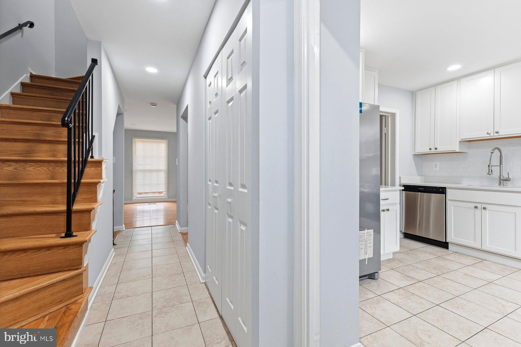 7233 Evanston Road Springfield, VA 22150 - Photo 7 of 40