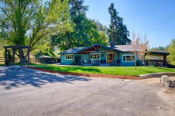 $1,200,000 | 9576 Meadow Drive, Winton, CA 95388