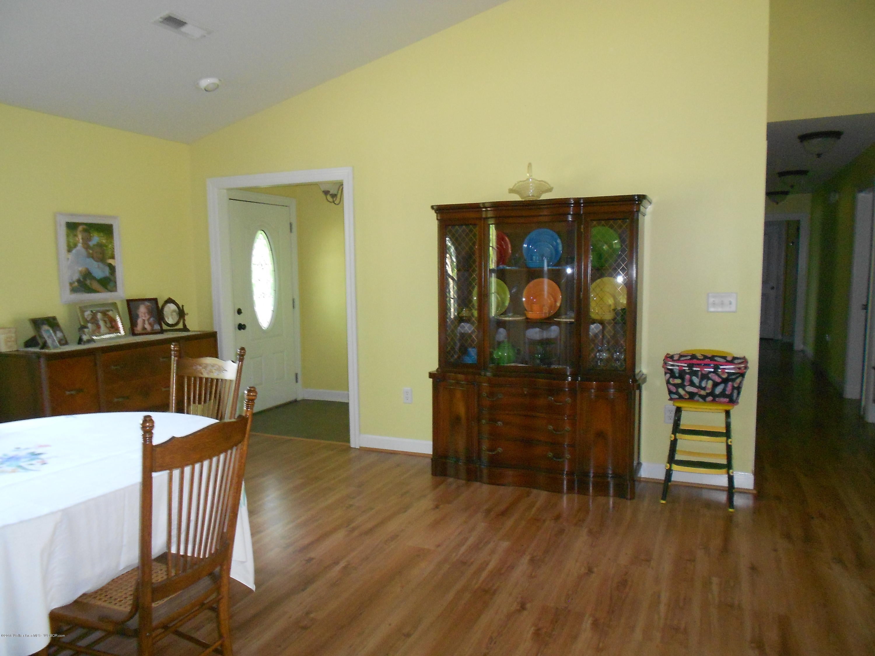 1123 Herman Road Jasper, AL 35503 - Photo 9 of 20 Gallery Image 9