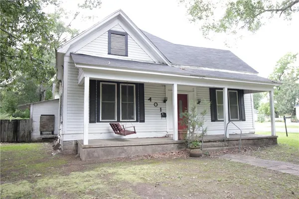 $60,000 | 401 Oak Street, Oakdale, LA 71463