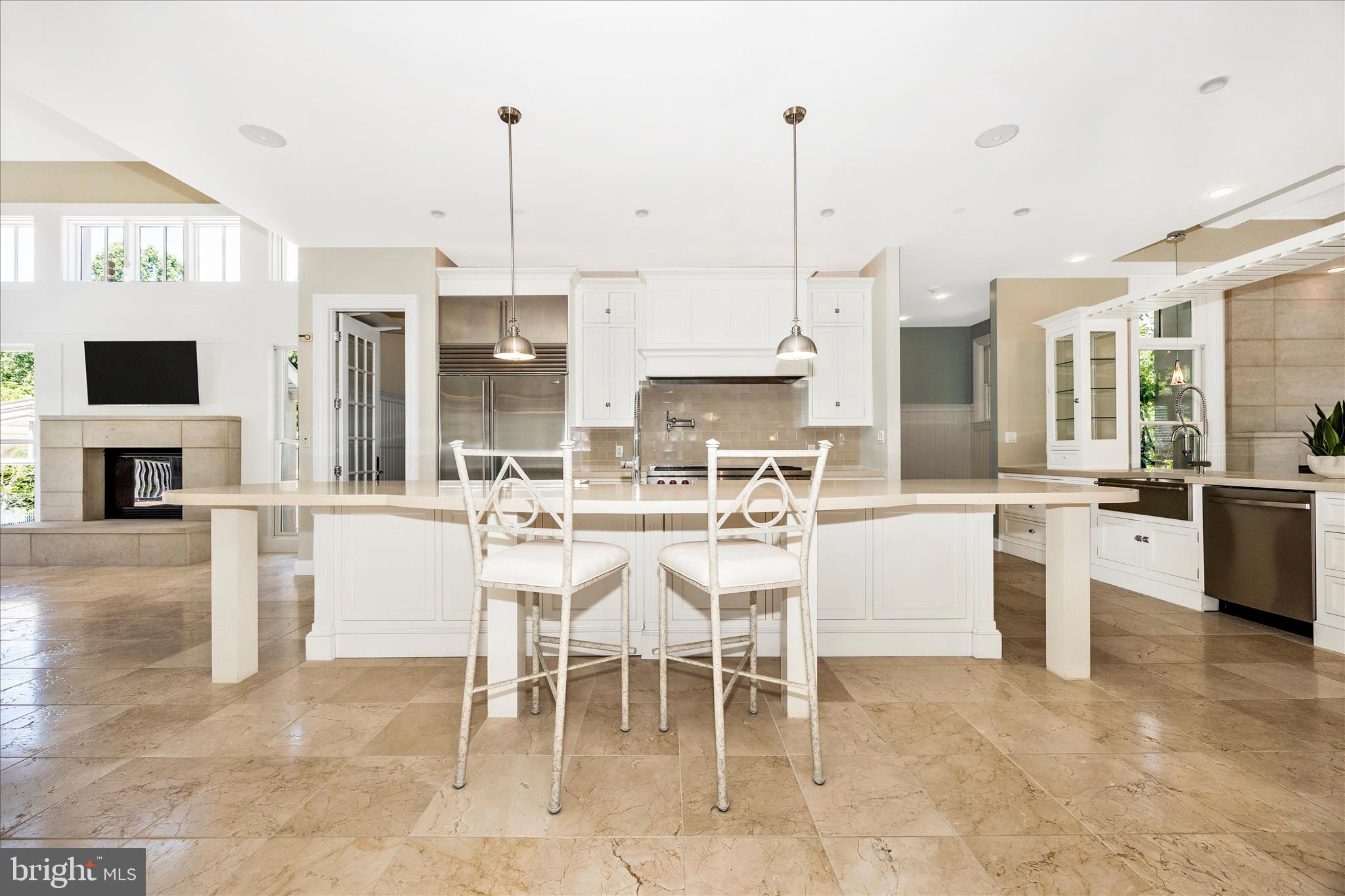 21612 Ripplemead Drive Gaithersburg, MD 20882 - Photo 18 of 129 Chefs Kitchen
