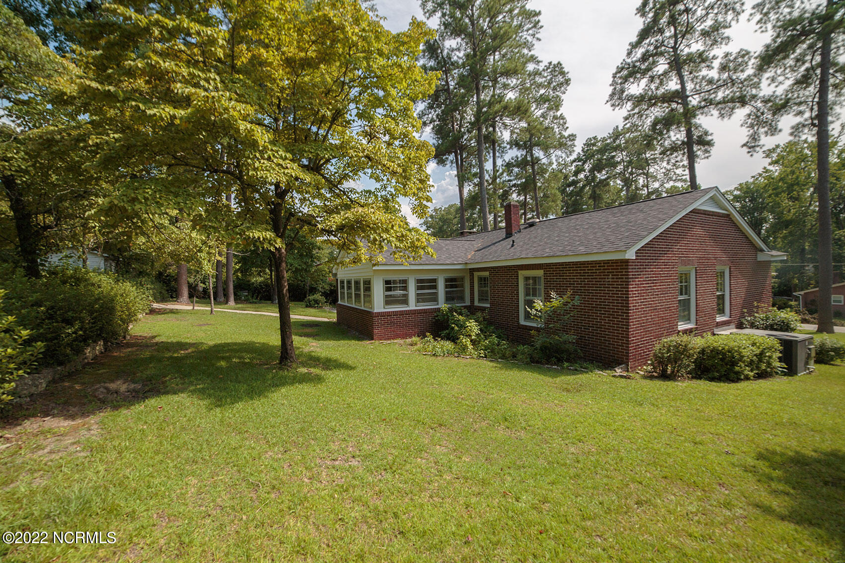 113 Woodland Road Rockingham, NC 28379 - Photo 2 of 30 32