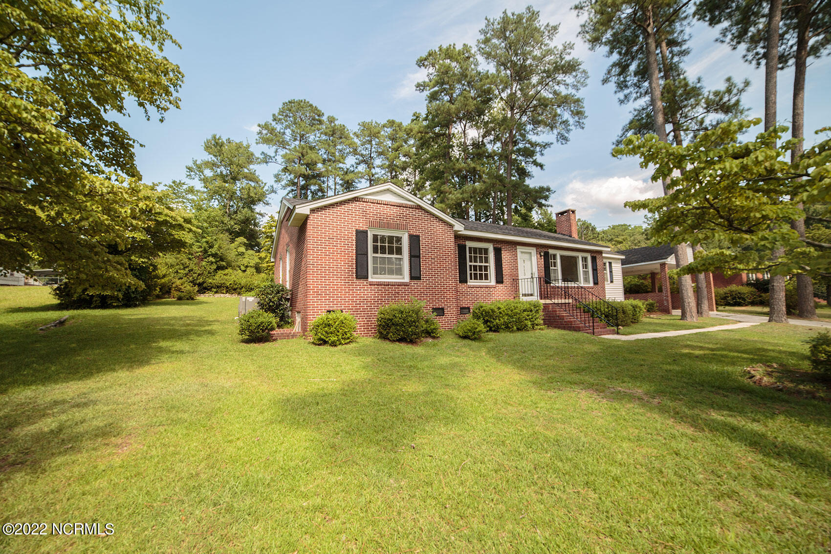 113 Woodland Road Rockingham, NC 28379 - Photo 6 of 30 5