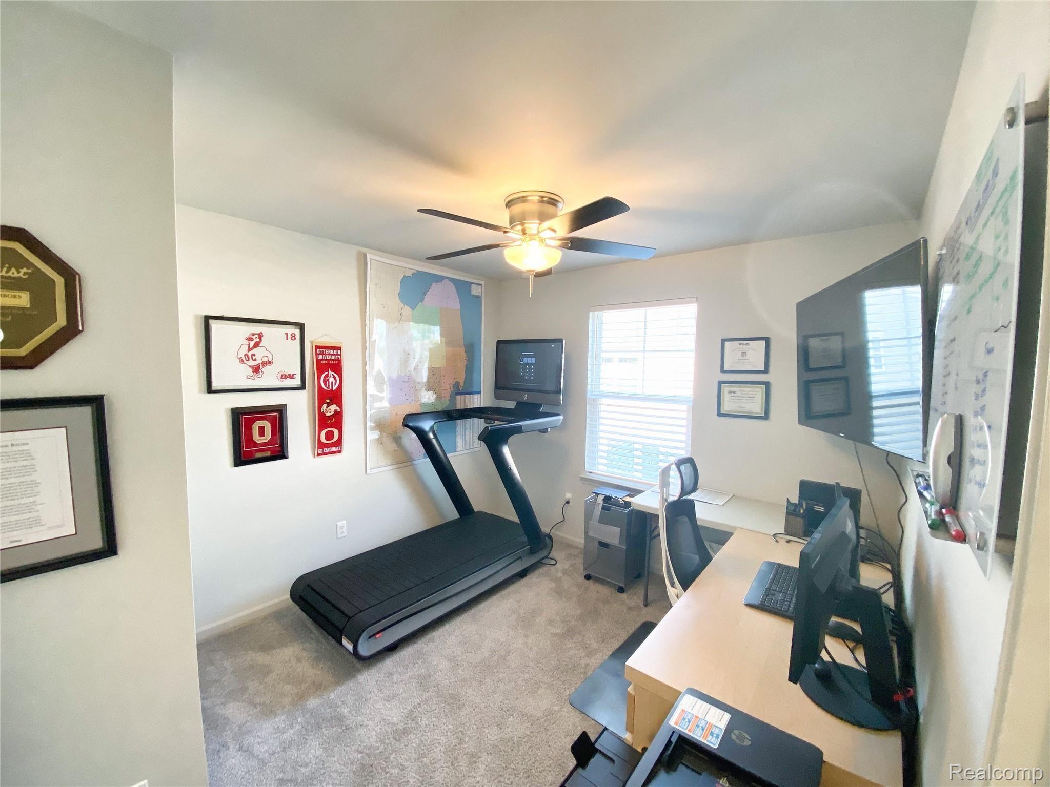 2500 Normandy Road, Unit 40 Royal Oak, MI 48073 - Photo 18 of 24 IMG_7773.jpeg