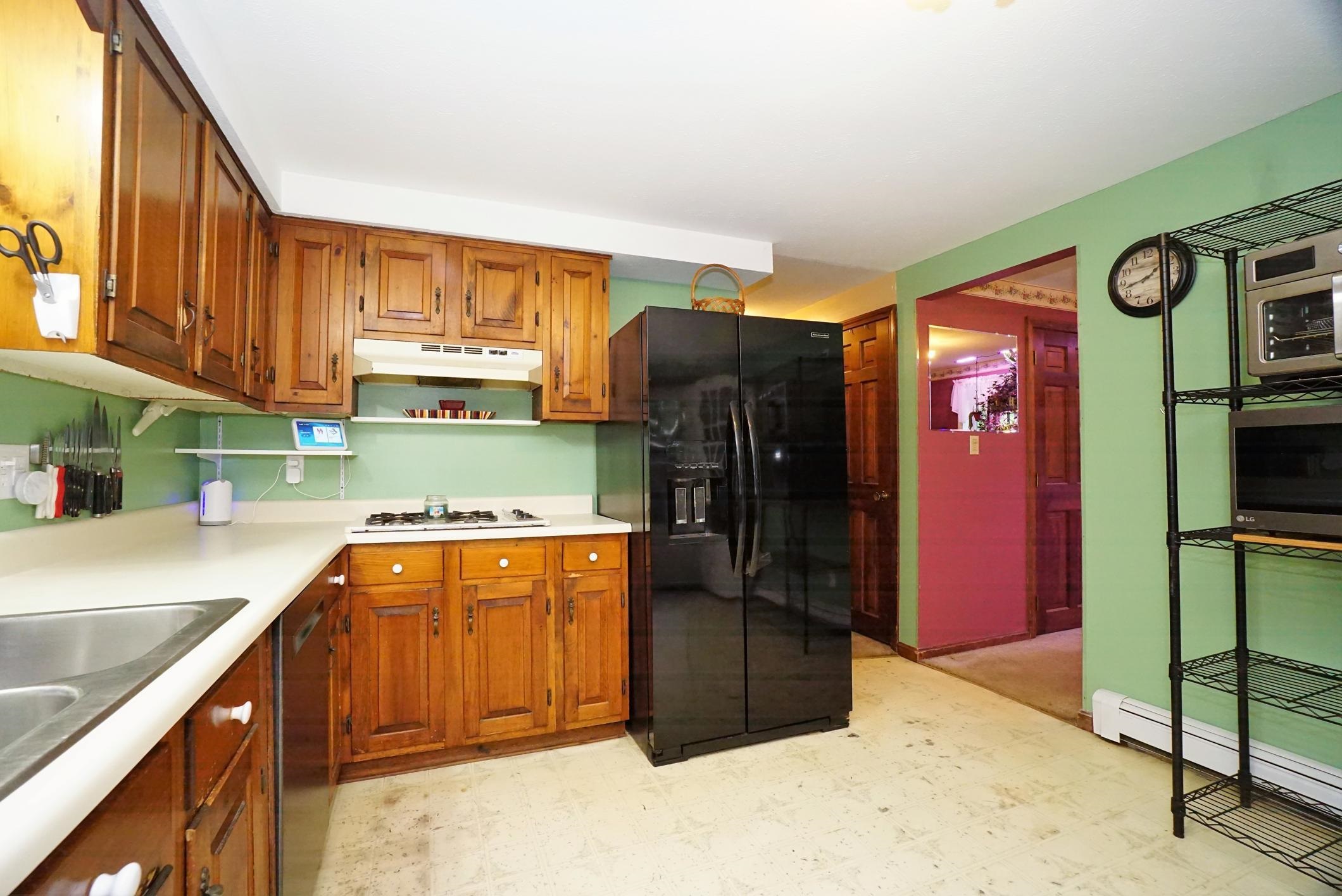 88 Lakeview Drive Nottingham, NH 03290 - Photo 11 of 54