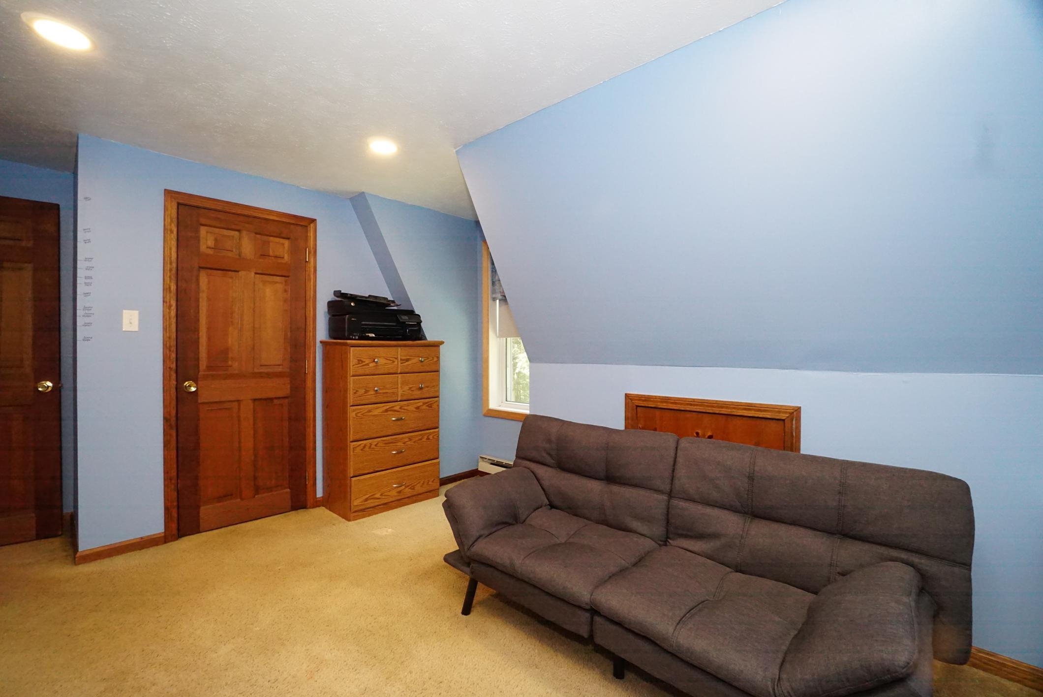 88 Lakeview Drive Nottingham, NH 03290 - Photo 23 of 54