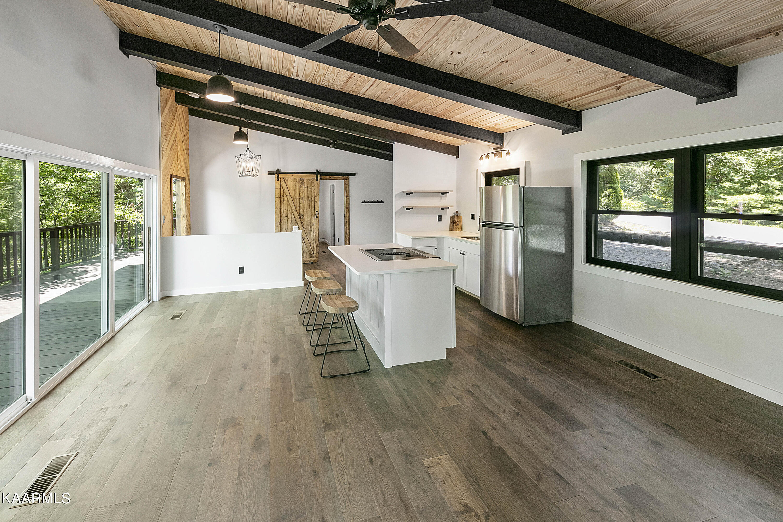 207 Cutter Gap Road Townsend, TN 37882 - Photo 12 of 39 WOOD floors!