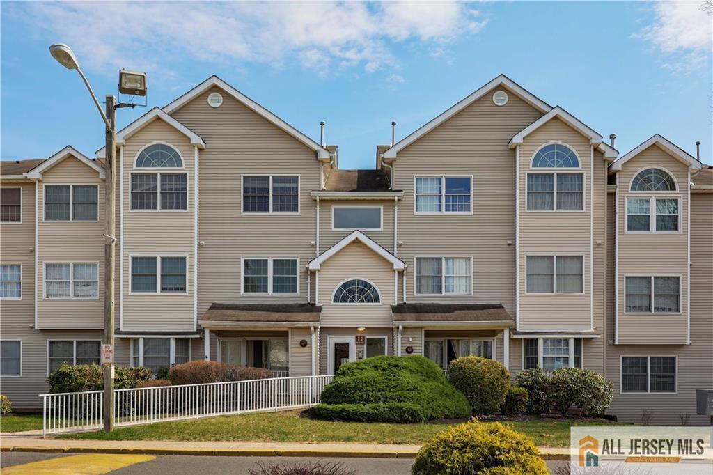 1015 Edpas Road, Unit 1015 New Brunswick, NJ 08901 - Photo 15 of 16