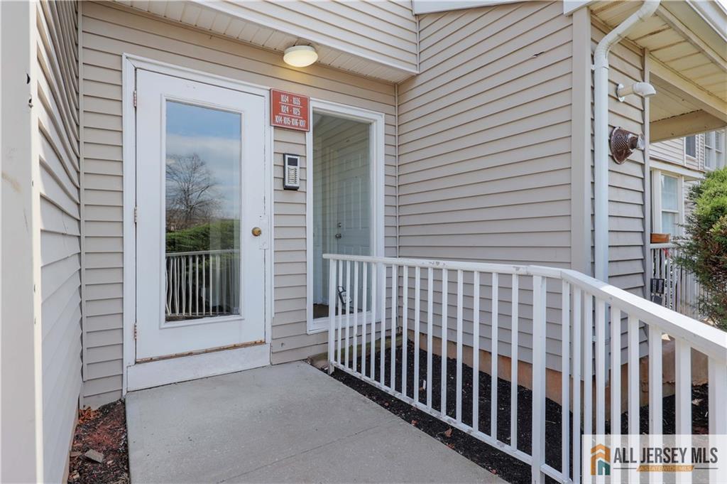 1015 Edpas Road, Unit 1015 New Brunswick, NJ 08901 - Photo 2 of 16