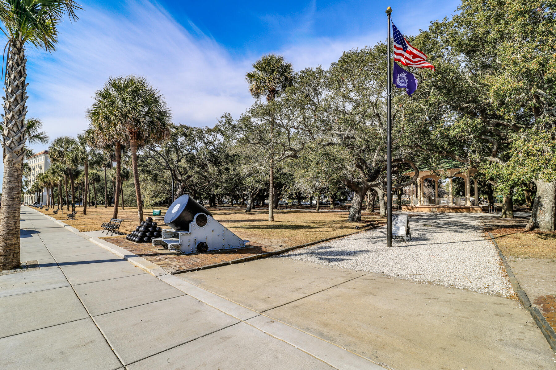 1 King Street, Unit 704 Charleston, SC 29401 - Photo 28 of 28 23-untitled-39